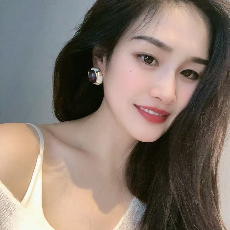 法式宫廷风半透质感紫色宝石耳钉重工珐琅釉椭圆形耳钉优雅耳饰|undefined