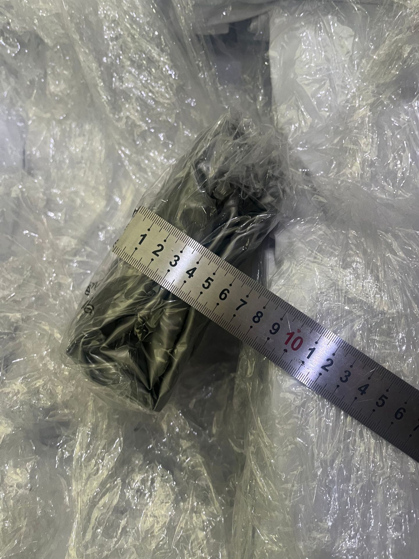 Inflatable Drink Holder Tray in action