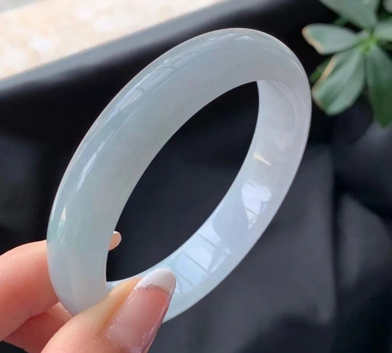 Vòng tay ngọc bích tự nhiên Miến Điện phong cách cổ xanh nước đá có giấy chứng nhận chi tiết 6