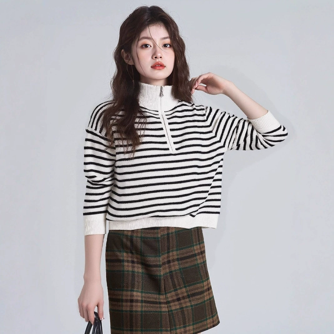 Женский трикотаж KANING в стиле «ленивый» с полосками, полугольфом и длинными рукавами, новинка 2025 года, корейский стиль, свободный крой, полузастежка-молния.