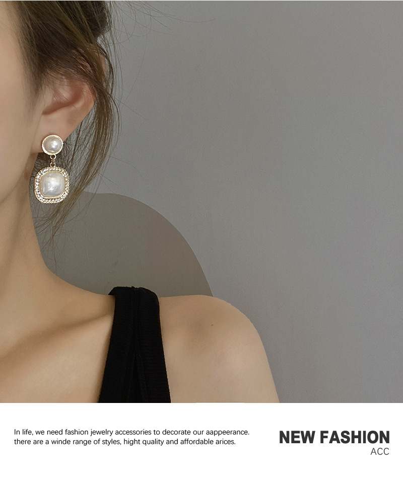 Europäische Und Amerikanische Mode Ohrringe Übertrieben Perlen Strass Schmuck Persönlichkeit Trend Ohrringe display picture 7