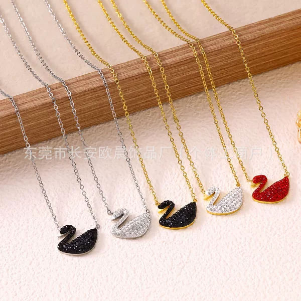 Fashion Hot-Selling Swan Diamond-Encrusted Titanium Steel Necklace for Women, Versatile and High-End, Simple Design, Girls' Best Friend Necklace Wholesale