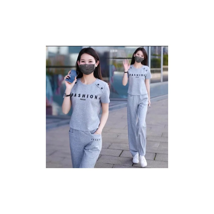 회색