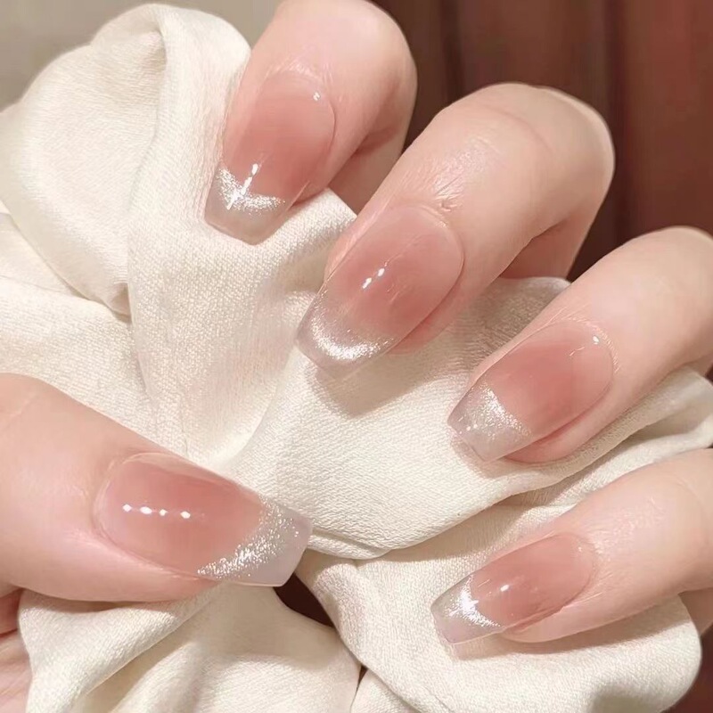 ネイルアート ウェアラブルネイル ミディアムロングタイプ 氷のように透明な椿の花柄 付け爪 ピュアでセクシーなオーロラダイヤモンド風ネイルチップ|undefined