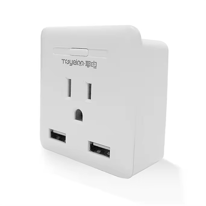 Usbポート × 2充電機能付き米国acプラグ電源ソケット × 1|undefined