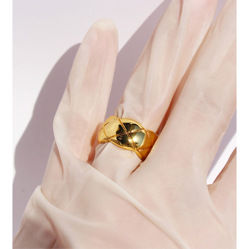 Brass plated with real gold European and American trendy diamond-shaped plaid open ring small fragrant style diamond-shaped index finger ring women's wide version 166