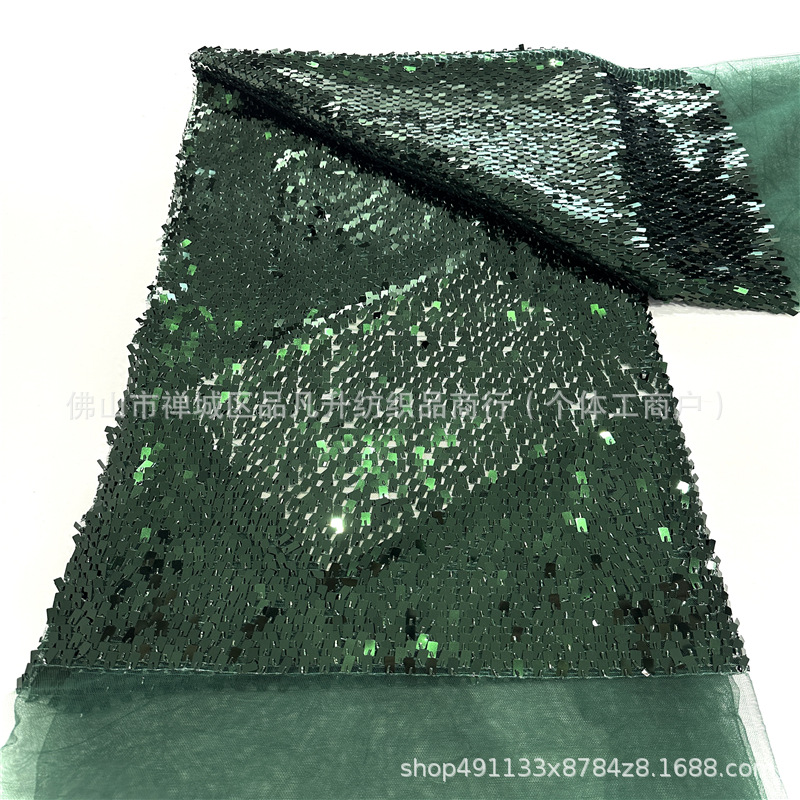 Fabricante nuevo 20 color pequeño rollo largo sequinilla tela de malla ropa de moda decoración de ropa de boda tela