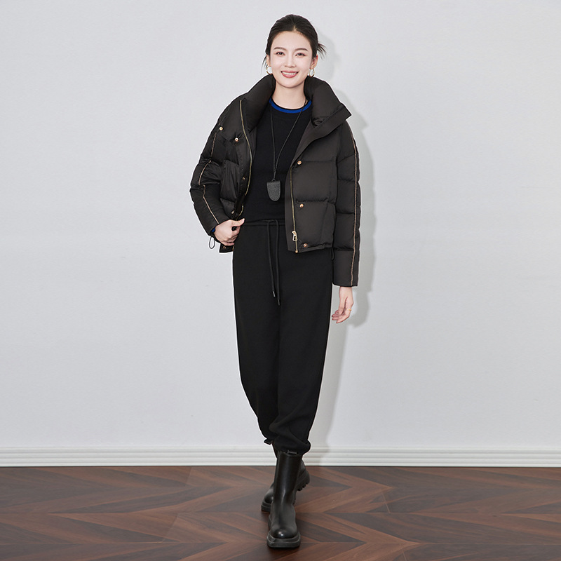 Fashionable keep warm down jacket