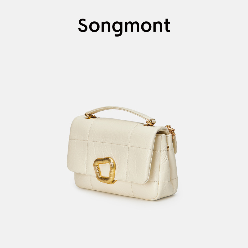 Small milkshake white spot attention gift box