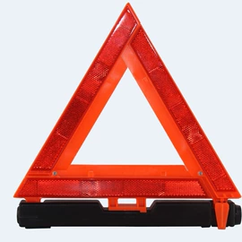 警示牌;安全锤工具;其他车灯