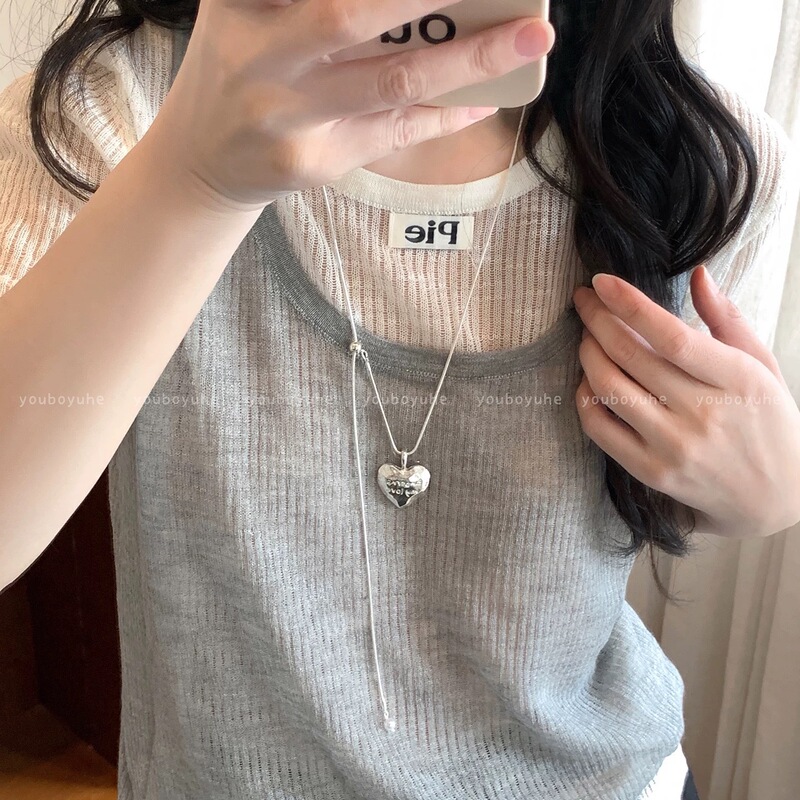简约抽象镂空几何吊坠项链女2025新款高级感黑皮绳毛衣链挂脖配饰|undefined