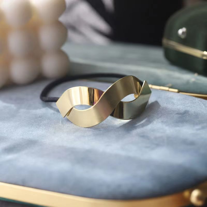 15g Weight Hair Tie Hair Accessories Type 1 Piece Quantity Holiday, Daily Occasion Iron Material Geometric, Solid Color Pattern Women's Gender Casual, Simple Style Style Women's Casual Simple Style Geometric Solid Color Iron Hair Tie 8