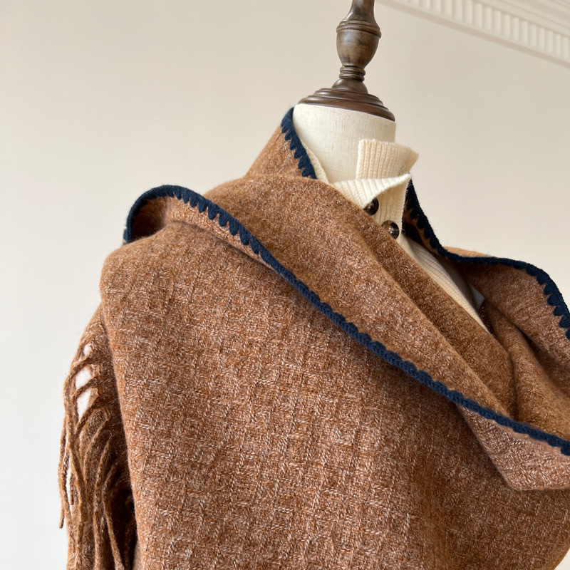 Herbst Winter mit Lockdown-Textur, High-End-Schal, großer Schal, leichter Luxus, Kontrastfarben und Wollstrick_voghion.com