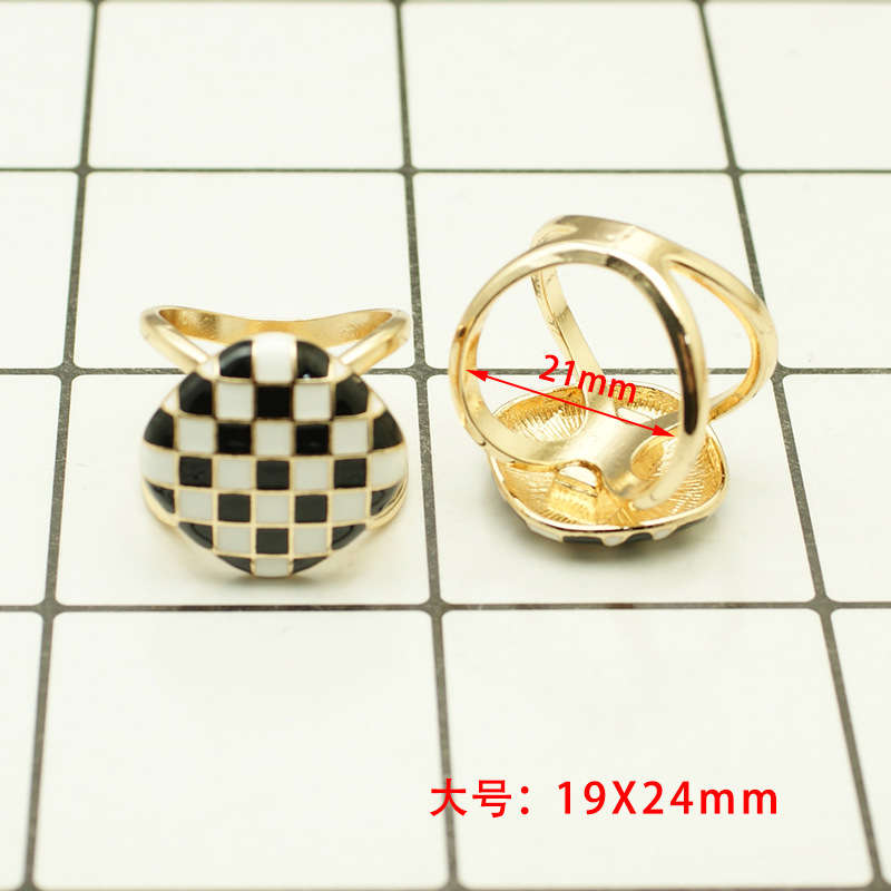 Corea del Sur multi-funcional bufanda hebilla de alta calidad perla moda nueva Camelia windbreaker cinturón hebilla de alta gama joyería al por mayor