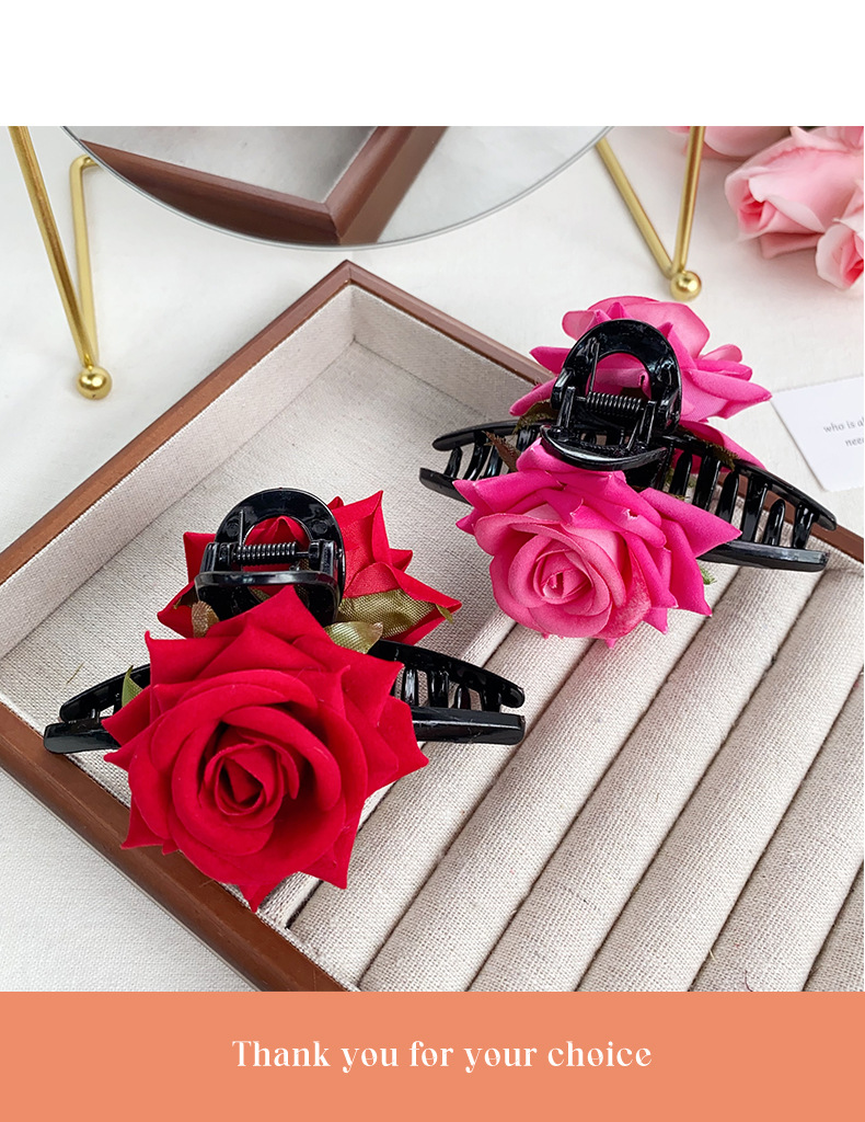 Women's Elegant Flower Arylic Hair Claws display picture 6