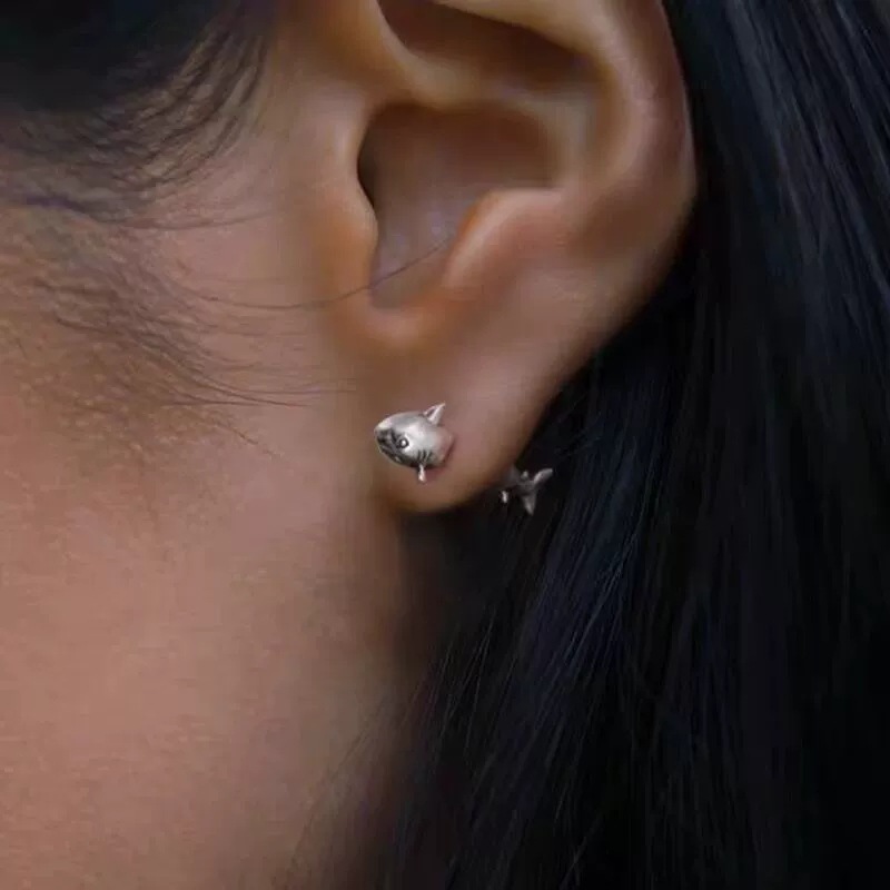 European and American Retro Shark Earrings for Men, Trendyy Stylish, Dark Style Single Earrings, Fashionable Hip-Hop Style Fish Earrings