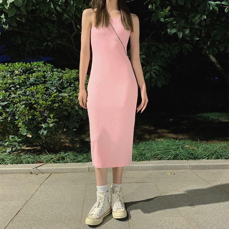 Sleeveless Spaghetti Strap Dress for Women, 2026 Summer New Style, High-End Pure Desire Style, Slim Fit, Korean Style, Long, Hip-Hugging, Slimming