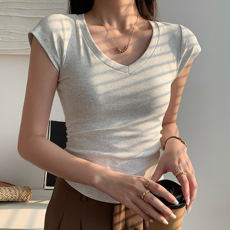 New Cotton Shoulder V-neck Short-sleeved T-shirt Women's High-grade Slim-fit Slimming Clavicle Side Pleated Fashionable Base Top New Cotton Shoulder V-neck Short-sleeved T-shirt Women's High-grade Slim-fit Slimming Clavicle Side Pleated Fashionable Base Top