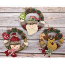 厂家批发 圣诞花环圣诞藤圈挂件门挂老人雪人鹿 圣诞装饰挂饰花环