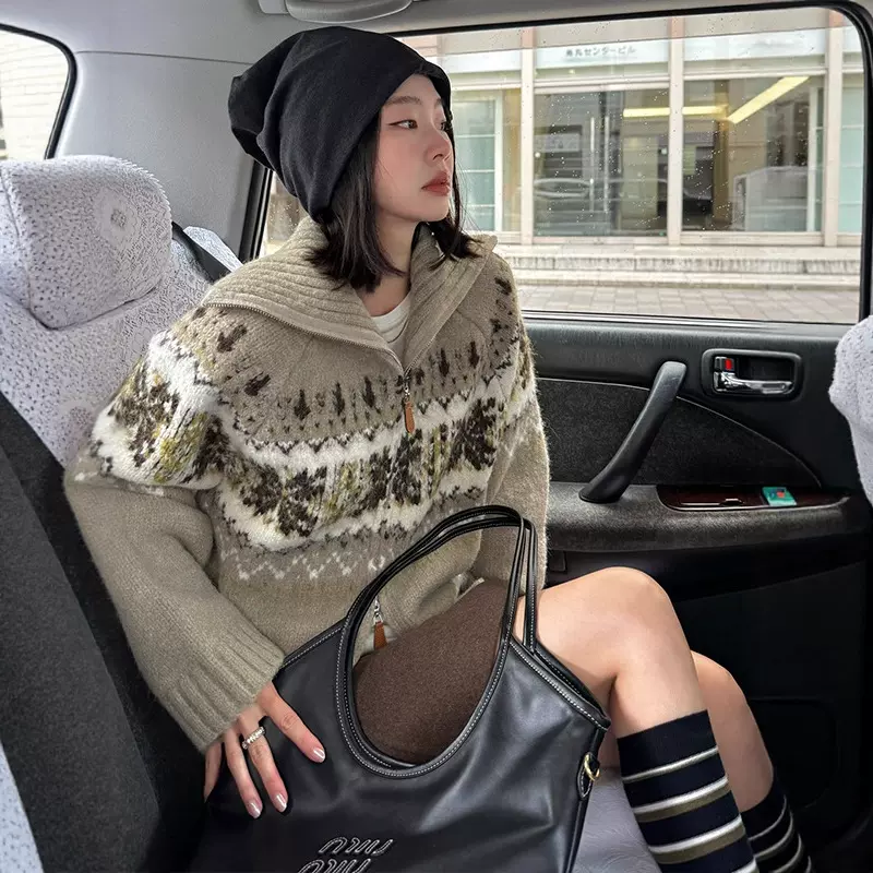 绵羊毛混纺费尔岛复古花纹翻领针织开衫女25冬季新款慵懒毛衣外套