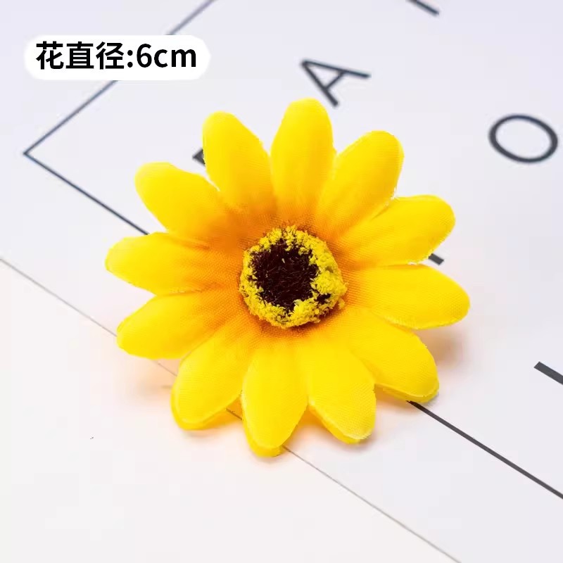 10 girasoles de 6 cm