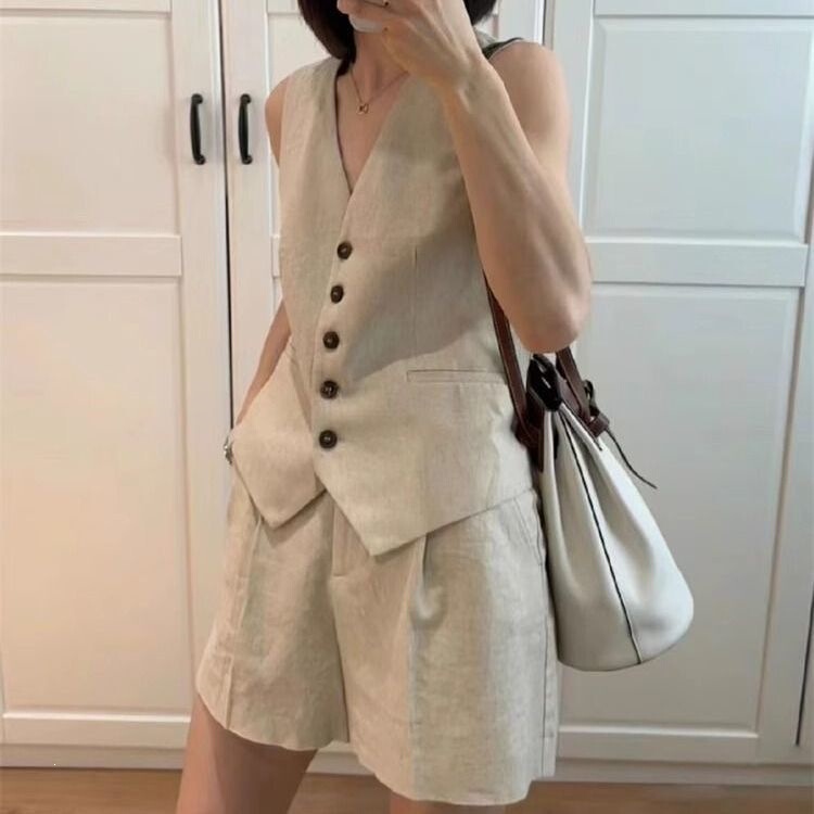 Linen Vest and Shorts Set for Women, Two-Piece Set, 2026 Summer New Style, Elegant Sleeveless Cotton and Linen Suit Vest Jacket