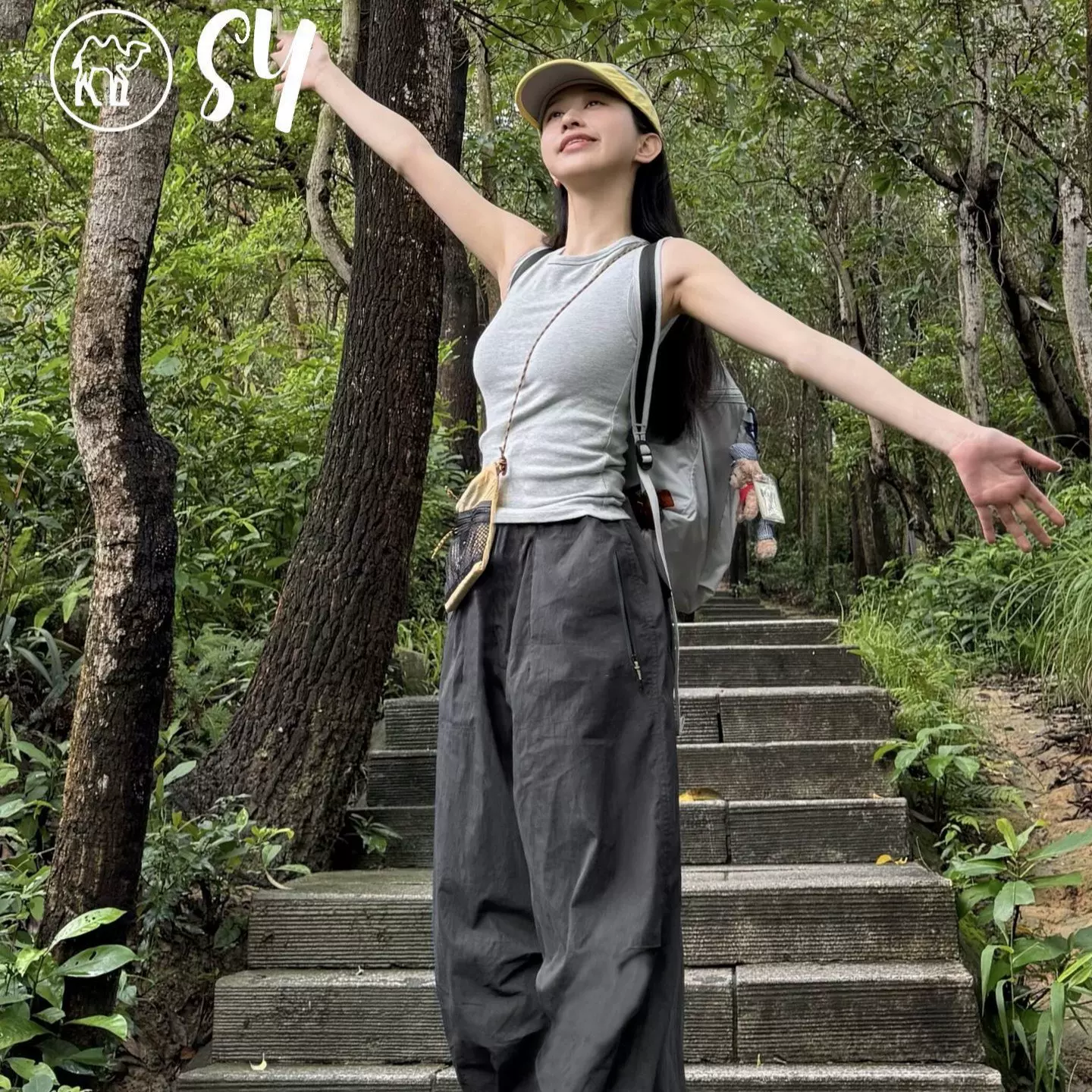 深灰速干工装裤女2025新款夏季小个子户外登山徒步爬山穿搭冲锋裤