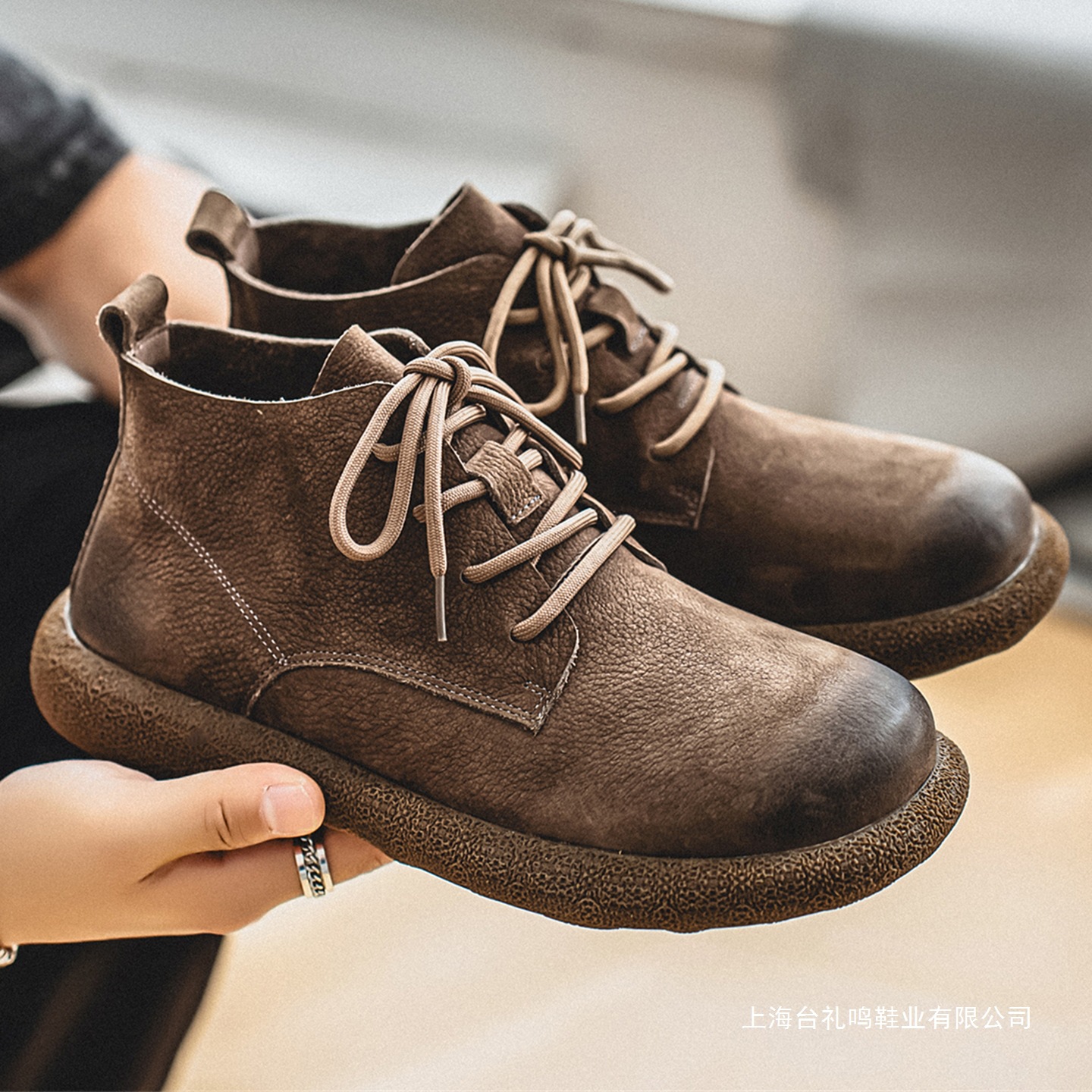 头层牛皮马丁靴男款2025新款夏季真皮高帮鞋透气英伦中帮工装靴子