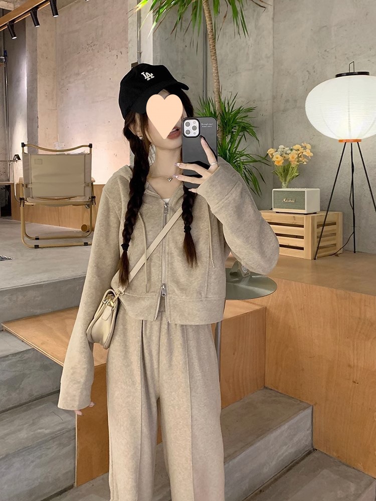 47b7bbed-22ab-4191-8fa7-ee8d34e384c6.jpe