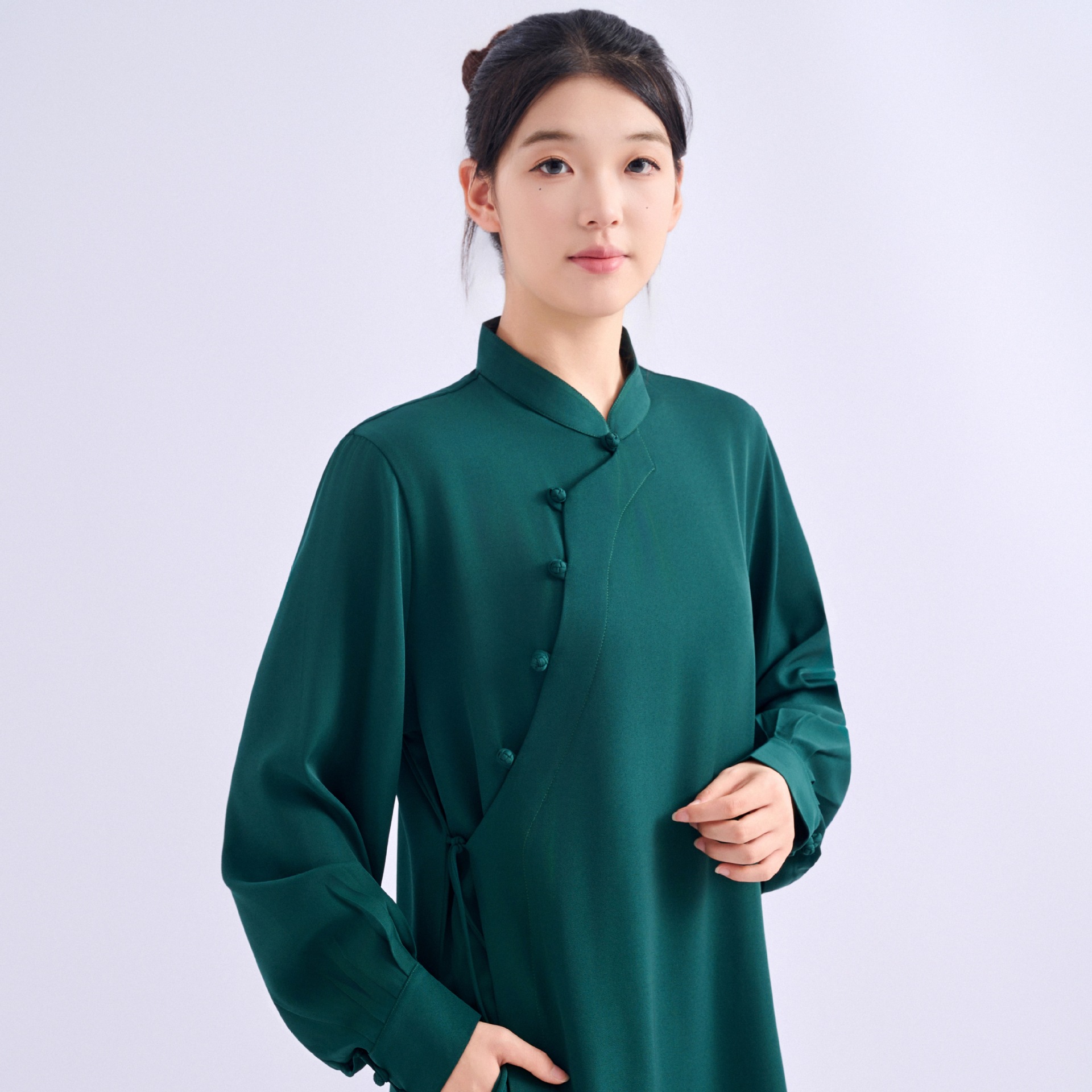 Silk and Linen Tai Chi Suit for Women, New Four-Season Oblique Lapel Ribbon Chinese Style Practice Performance Clothing Chinese Style Martial Arts Clothing