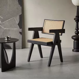 实木床;桌类、茶几;餐椅