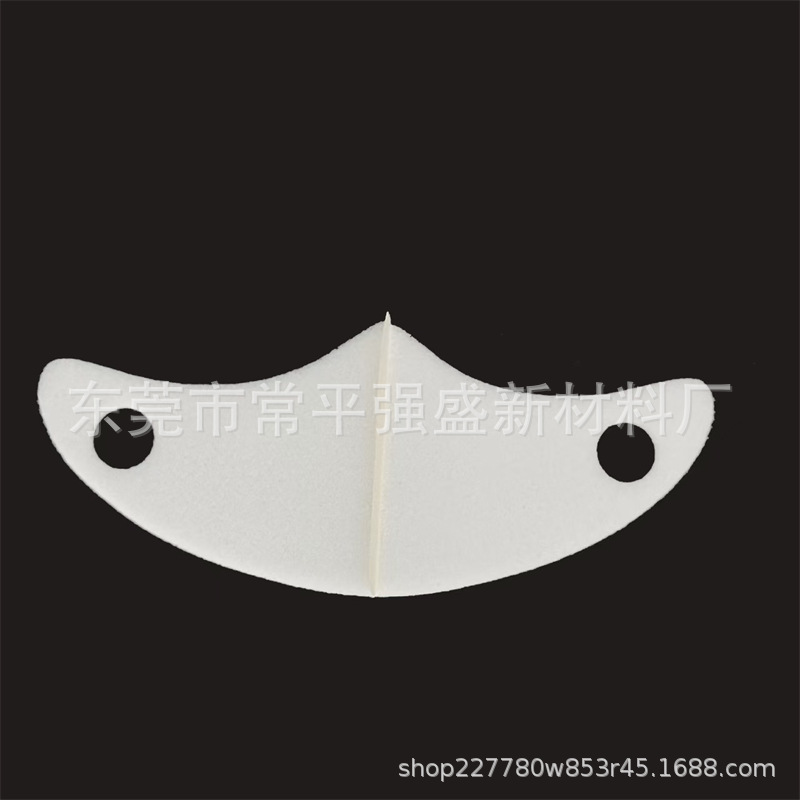 厂家现货20cm玩偶海绵口罩棉花娃娃立体海绵黑爱豆机场同款口罩