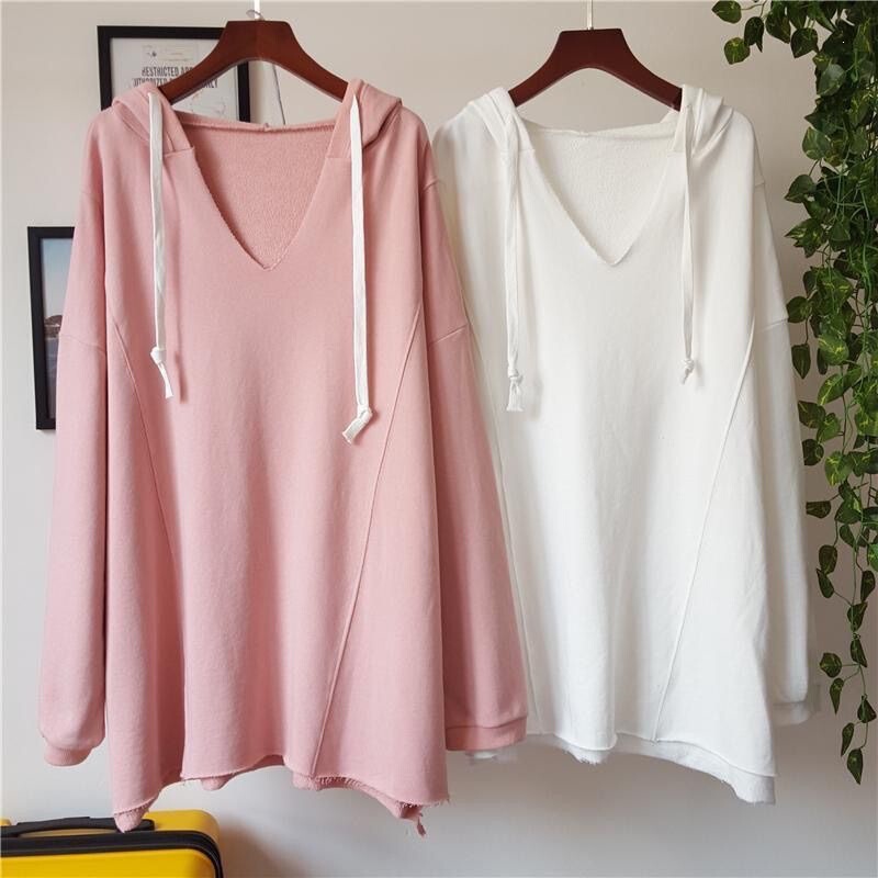 Plus-size women's hooded sweatshirt, new spring/autumn style for plus-size ladies, loose-fitting top, Korean-style trendy V-neck jacket