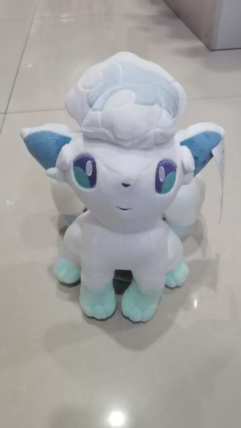 Genuine Pokémon Peluche Anime Muñeca de dibujos animados Muñeca Pikachu Doll Dordoburg Dragón de fuego al por mayor transfronterizo