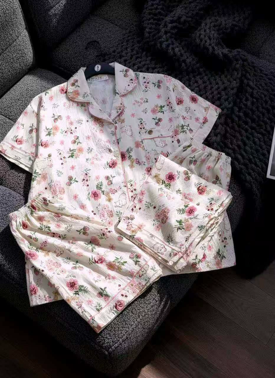 Пижамный комплект 3 предмета, летний с коротким рукавом и удобными брюками, единый размер