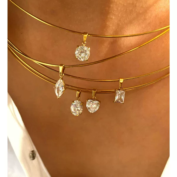 European and American Fashion Trendy Pendant Necklace, Gold-Plated Diamond-Studded Collarbone Chain, Women's Light Luxury Layered Neck Jewelry, High-End Feel