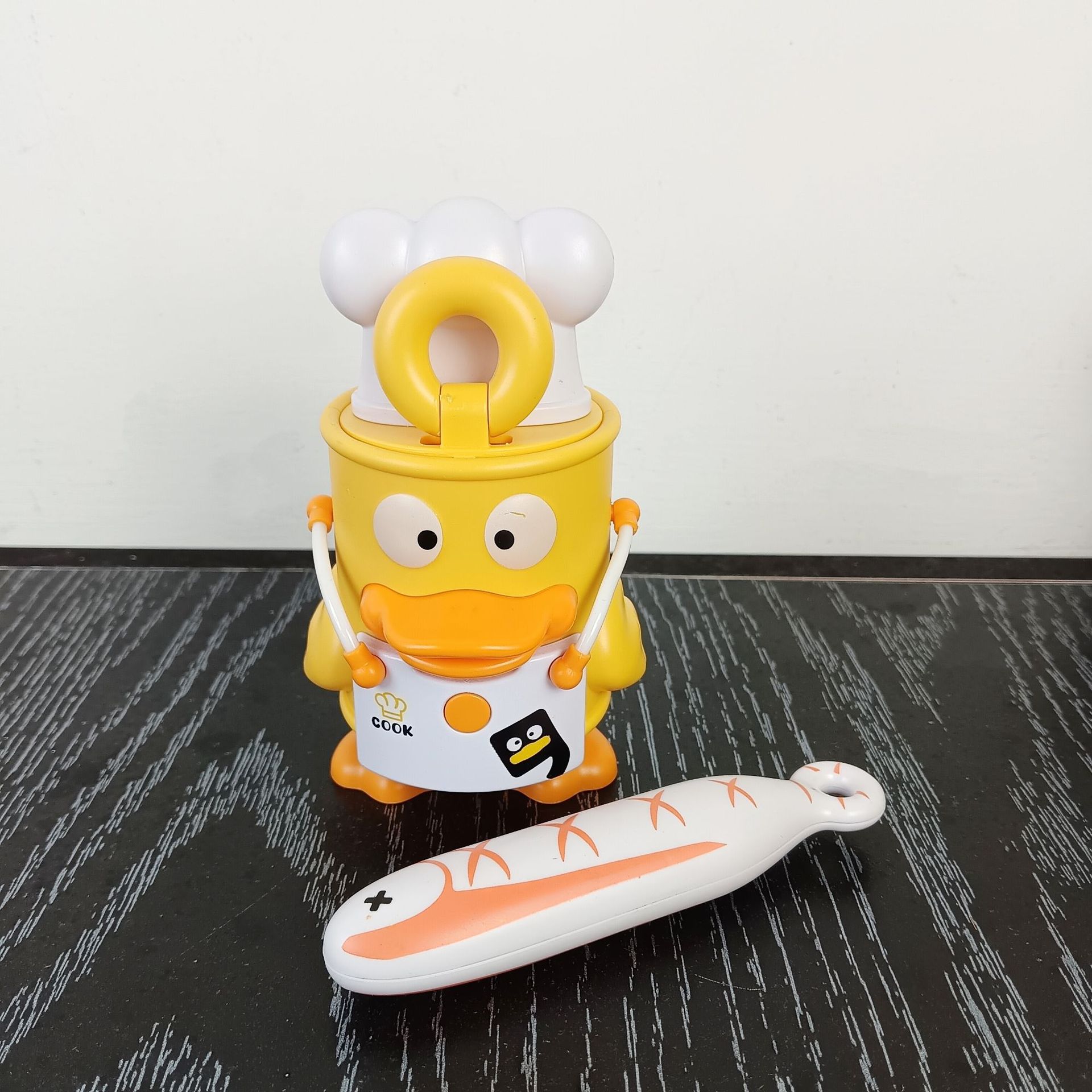 D060 요리사 귀여운 오리 [무음 버전]