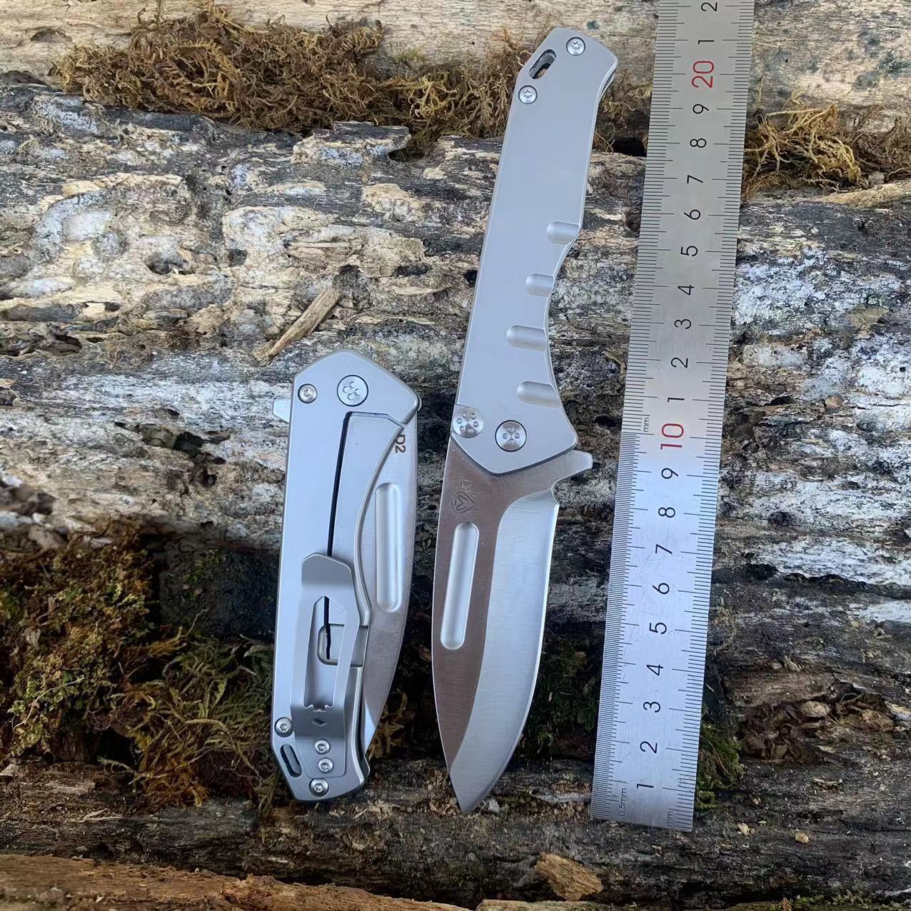 跨境高端折刀户外折叠刀随身登山露营刀求生刀便携水果刀工厂直供