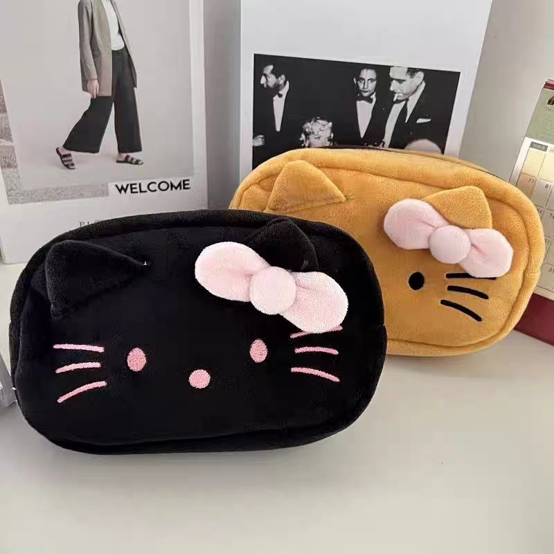 日系三丽鸥Kitty猫笔袋学生卡通大容量收纳高颜值可爱毛绒化妆包|undefined
