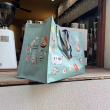 工厂直营韩国编织袋卡通手提购物袋大容量收纳袋不湿水单肩托特包