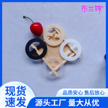 �羳���l�A�΃��¿��[�β��玧�\�ӷ���������Ů�p��A�η�����