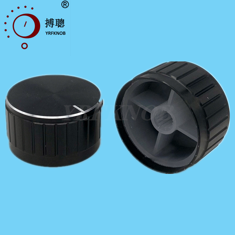 �����ٳ��������Ͻ���ť�⾶30&times;17mm��������ɫ��λ�����Ͻ���ť