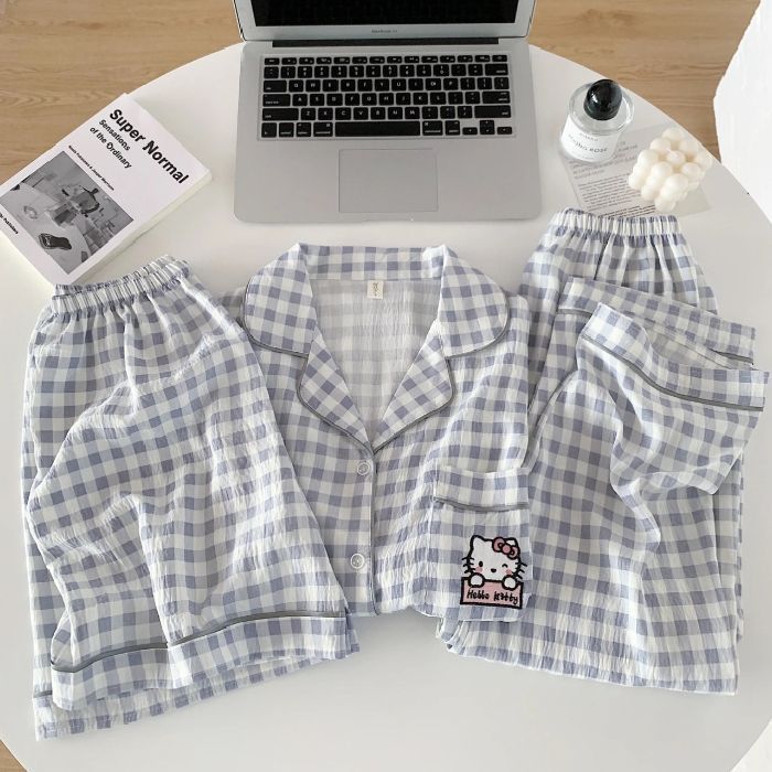 Pantalones cortos de tres piezas pantalones de manga corta verano nuevo estilo caliente dibujos animados casual lindo estilo cardigan pijamas mujeres nubes algodón