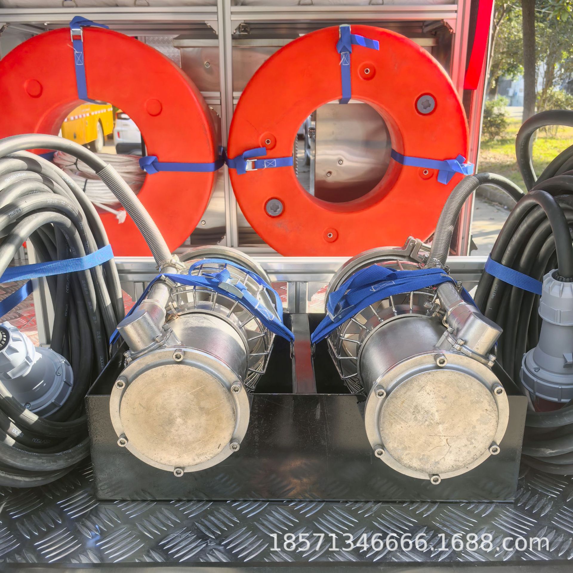 东风多利卡排水车