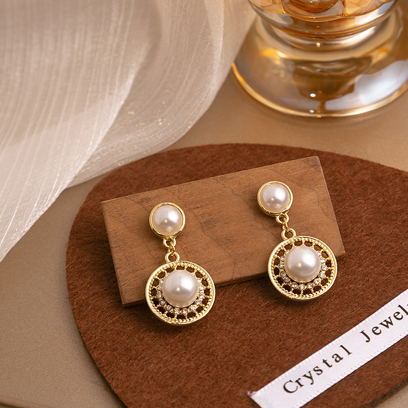 Elegant Round Heart Shape Flower Imitation Pearl Alloy Womenu0027S Earrings 1 Pair