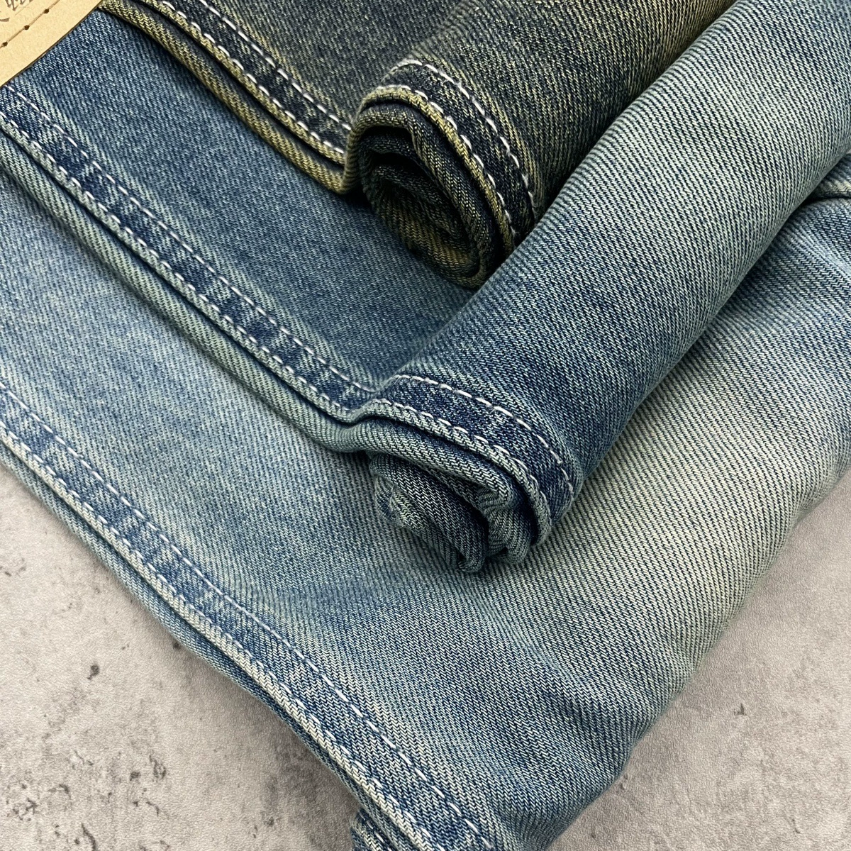 В наличии 10x7, 75% C /25% LC /10% твил Tencel-хлопковый деним, ферментная стирка