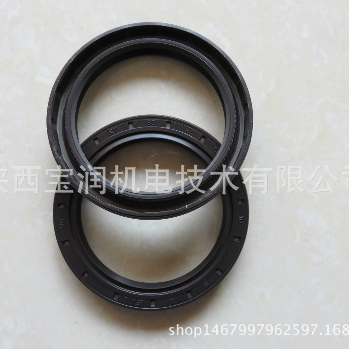 供应Simrit氟橡胶骨架油封  BAUMSLX7 65X85X10 389999