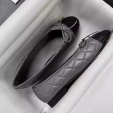 Балетки (стиль Chanel) женские, стеганная искусственная кожа с бантиком, чёрный круглый носок