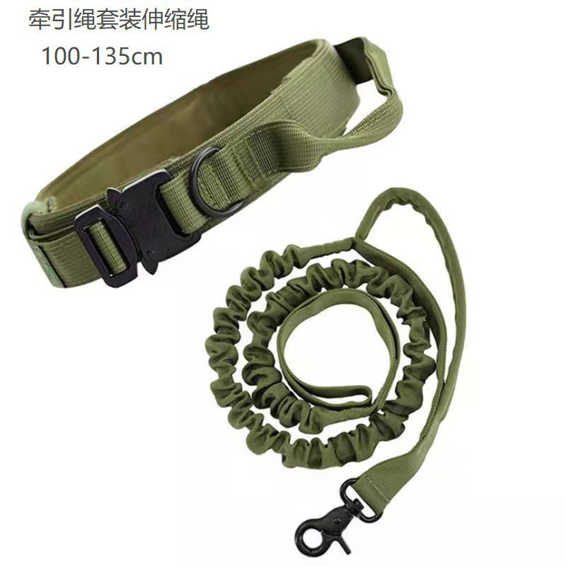 El traje verde militar