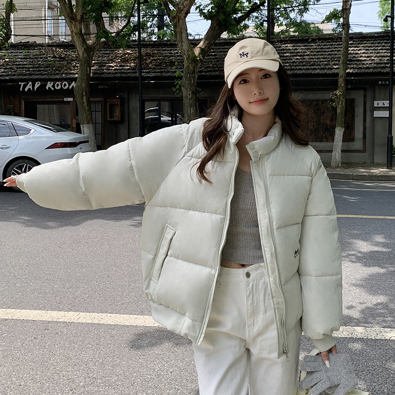 Europa y los Estados Unidos 2024 otoño y invierno ropa corta de algodón de mujer cuello coreano chaqueta pequeña chaqueta de algodón gruesa chaqueta de pan chaqueta